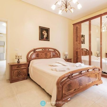 Helm Flat - Porto Cesareo Apartment Bagian luar foto